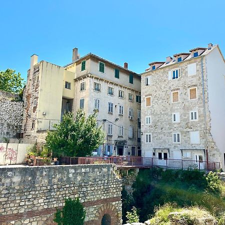 Diocletian Tower - Bella Vista & Palazzo Spalato Esterno foto