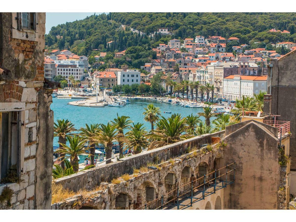 Diocletian Tower - Bella Vista & Palazzo Spalato Esterno foto