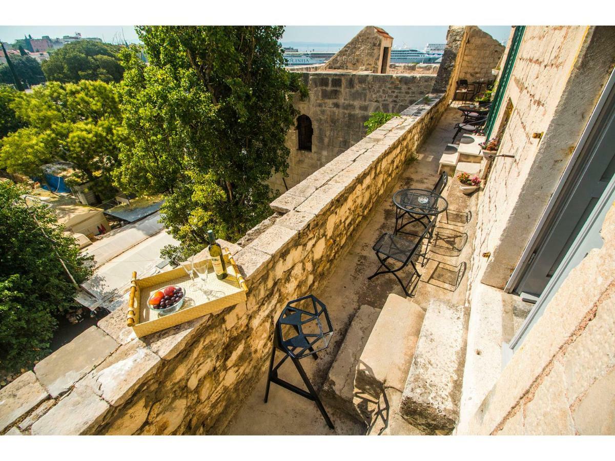 Diocletian Tower - Bella Vista & Palazzo Spalato Esterno foto